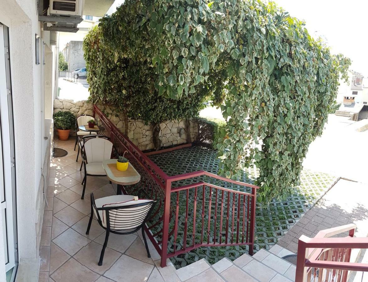 Apartments Dubravka Сплит Екстериор снимка